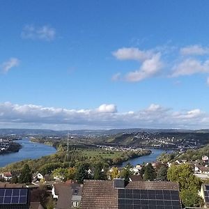 شقة Sauna, Balkon Und Rheinblick Am Rheinsteig Urbar  Exterior photo