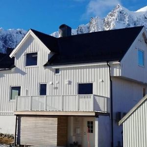 شقة Norwegian House Maria Stua Mefjordvær Exterior photo