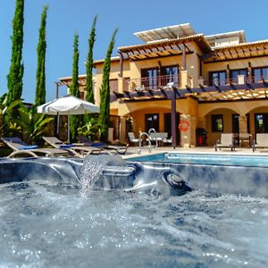 كوكليا Luxury Villa Aj 04 With Private Heated Pool Exterior photo