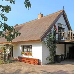 Lovely Apartment In Benz-Usedom With Wifi بنز Exterior photo