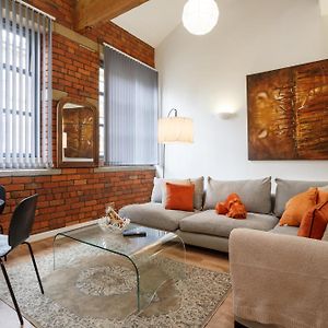 شقة Cozy Downtown Loft In Bradford برادفورد Exterior photo