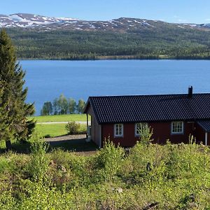 فيلا Sandvika في Nyrestaurert Og Koselig Hytte Ved Skjelbredvatnet. Exterior photo