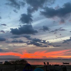 Delaware City Beachfront Sunsets At Oakwood Beach Exterior photo