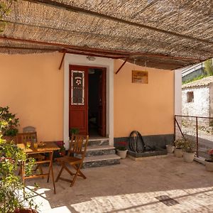 The Village Cottage - Benitses بينيتسيس Exterior photo