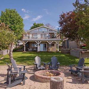 Port McNicoll Grandview Beach Retreat - An Incredible Beachfront Is Waiting For You Exterior photo