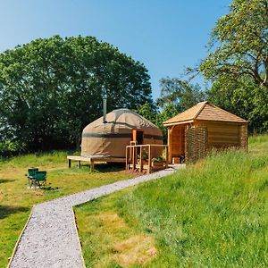 شقة Orchard Yurt Allerford Bossington Exterior photo