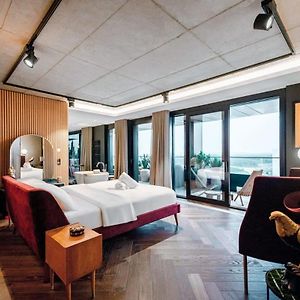 شقة لوكسمبورغ  في Designer Luxury Penthouse With Dedicated Concierge Exterior photo