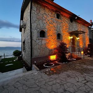 أورخان غازي Villa Atroa Golevi Exterior photo