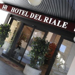 Hotel Del Riale بارابْياغو Exterior photo