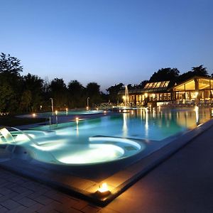 Terme Preistoriche Resort & Spa مونتيجروتو تيرمي Exterior photo