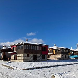 فندق Вилно Селище Баташки Хан تسيغوف تشارك Exterior photo