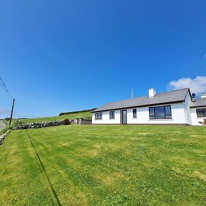 Sea View Cottage, Errislannan باليكونيلي Exterior photo