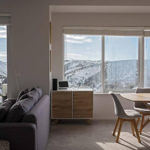 Schnapps Penthouse Apartment Ski In Ski Out ماونت هوثام Exterior photo