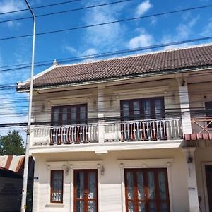 Phasouk Viengmai Villa لوانغ برابانغ Exterior photo