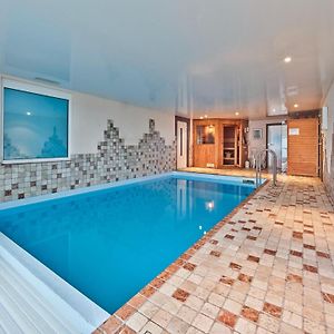 هيلينثال Tasteful Holiday Home With Private Pool Exterior photo
