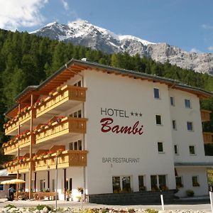 Hotel Bambi Am Park سولدا Exterior photo