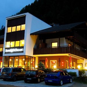 Hotel Stifter لوتاغو Exterior photo