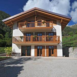 ميتزولاغو B&B Ledro Affittacamere Exterior photo