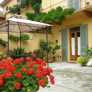 مبيت وإفطار Occimiano L'Adele Bed & Breakfast Exterior photo