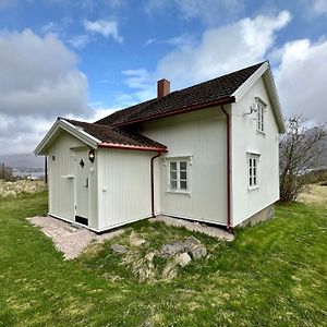 فيلا Storhella - Feriehus Med Fantastisk Beliggenhet Sennesvik Exterior photo