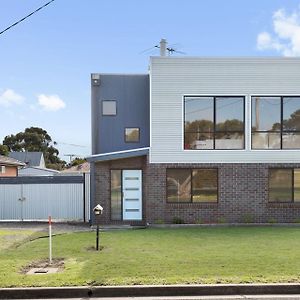 فيلا Just Beachy Indented Head Exterior photo