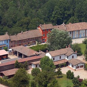 فيلا Agriturismo Cascina Caremma Besate Exterior photo