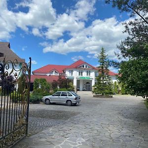 Hotel Zoloti Vorota Lalovo Exterior photo