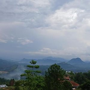Hindagala Ama Residency & Homestay Kandy Exterior photo