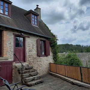 فيلا Gite "La Petite" Saint-Benoit-du-Sault Exterior photo