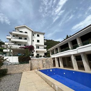 شقة Renome Petrovac Exterior photo