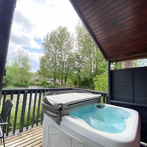 فيلا Otter 4 Hot Tub - Huntersmoon-Warminster-Bath-Salisbury Exterior photo