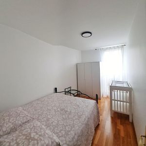 شقة Chambre A 20 Min De Paris Crosne Exterior photo