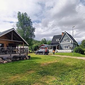 Ratan Ferienhaus Mit Sauna Und Hottub Am See Exterior photo
