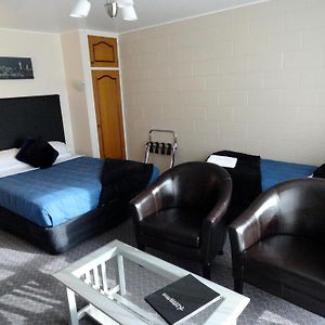 كريستتشيرش Aarburg Airport Motel Room photo