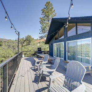 فيلا Pine Cabin With Large Deck And Scenic Mountain Views! Exterior photo