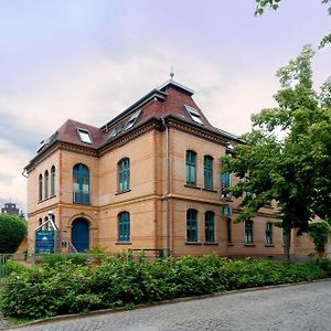 Apartments Am Schlosspark سنفتنبرغ Exterior photo