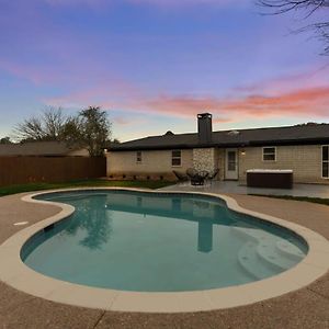 نورث ريتشلاند هيلز Texas Designer Home With Private Hot Tub And Pool Exterior photo