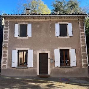 فيلا Typique Maison Cevenole Et Son Jardin Suspendu Lasalle Exterior photo