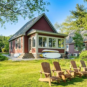 Westford Waterfront Cottage In Summer Village With Grill Exterior photo