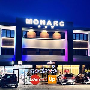 ياش Monarc Boutique Aparthotel - Self Check-In Exterior photo