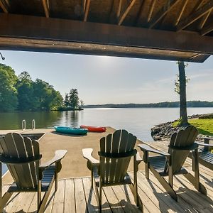 فيلا The Hycove Hyco Lake Getaway With Boat Dock! Semora Exterior photo