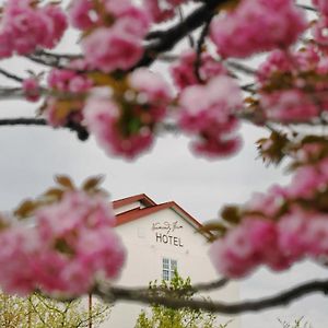 فندق فندق ومركز مؤتمرات نورماندي، فارم Blue Bell Exterior photo