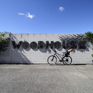 La Cordata Accommodation - Woodhouse Bike Hotel شْنيسيلّو بالسامو Exterior photo