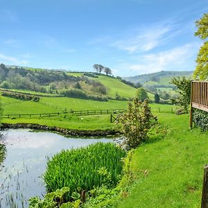 Stable Cottage Wheddon Cross مينهيد Exterior photo