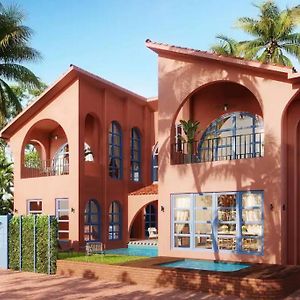 مادريم Luxury Designer Villa With Pool Exterior photo