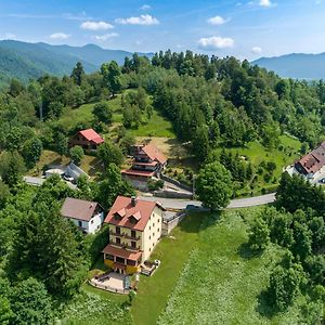 Villa Fužine Exterior photo