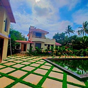 فيلا La Adenium, Chaul Alibaug Ambepur Exterior photo