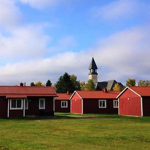 فيلا Burtraesk Camping & Stugby Exterior photo