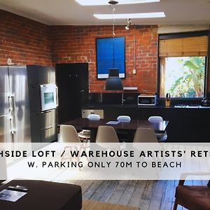 شقة Beachside Loft Warehouse Artists Retreat Edithvale Exterior photo