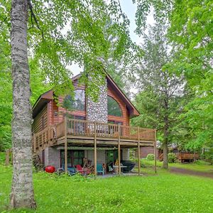 Lac Du Flambeau Peaceful White Sand Lake House With Dock And Deck! Exterior photo